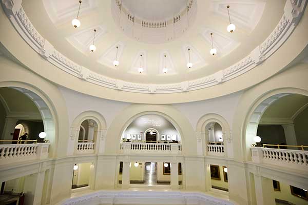 030713LAO_Interior-Legislature205_600